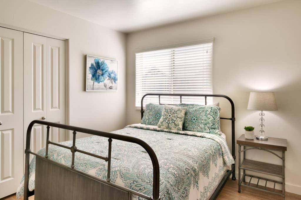 6H Spacious Redcliff Condo, Pool & Hot Tub Moab Exterior photo